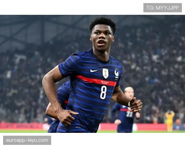 南美足球新星闪耀：新生代球员强势崛起重塑赛事格局