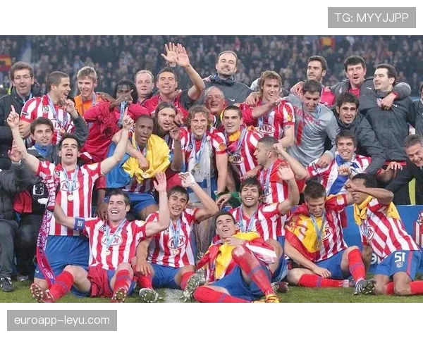 罗马队勇夺欧联杯冠军，书写俱乐部历史新辉煌