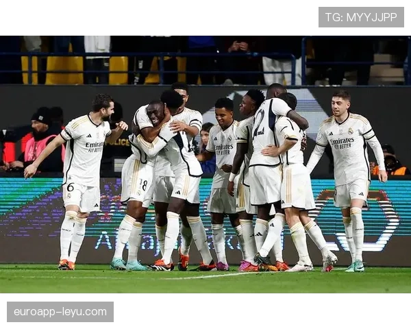 Son收入盘点揭示足球明星财富秘密，表现稳健引发关注