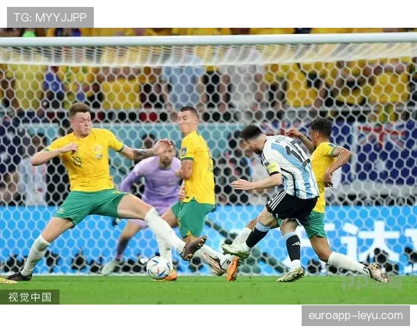 世界杯淘汰赛舞台：阿尔瓦雷斯如何面对顶级对手