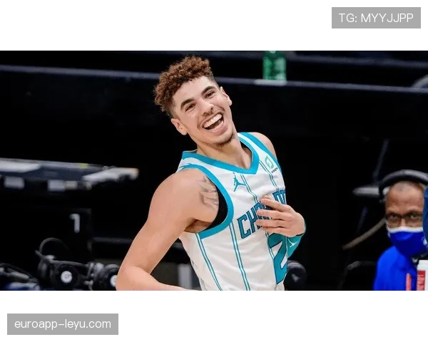 马克西高效突破制造得分差异 拉开球队关键时刻空间