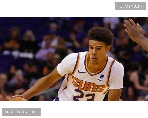 布泽尔内线强攻提升篮板率明显，助力球队攻防转换效率提升